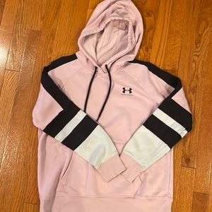 Women’s Under Armour sweatshirt. Dusty rose pink, black and white. Size Medium
